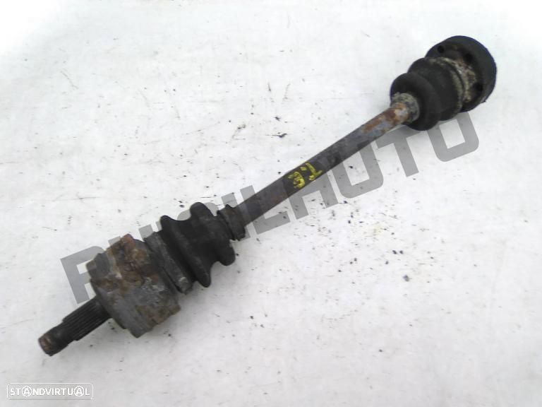 Transmissão Trás Esquerda  Mercedes W201 (190) [1982_1993] D 2. - 1