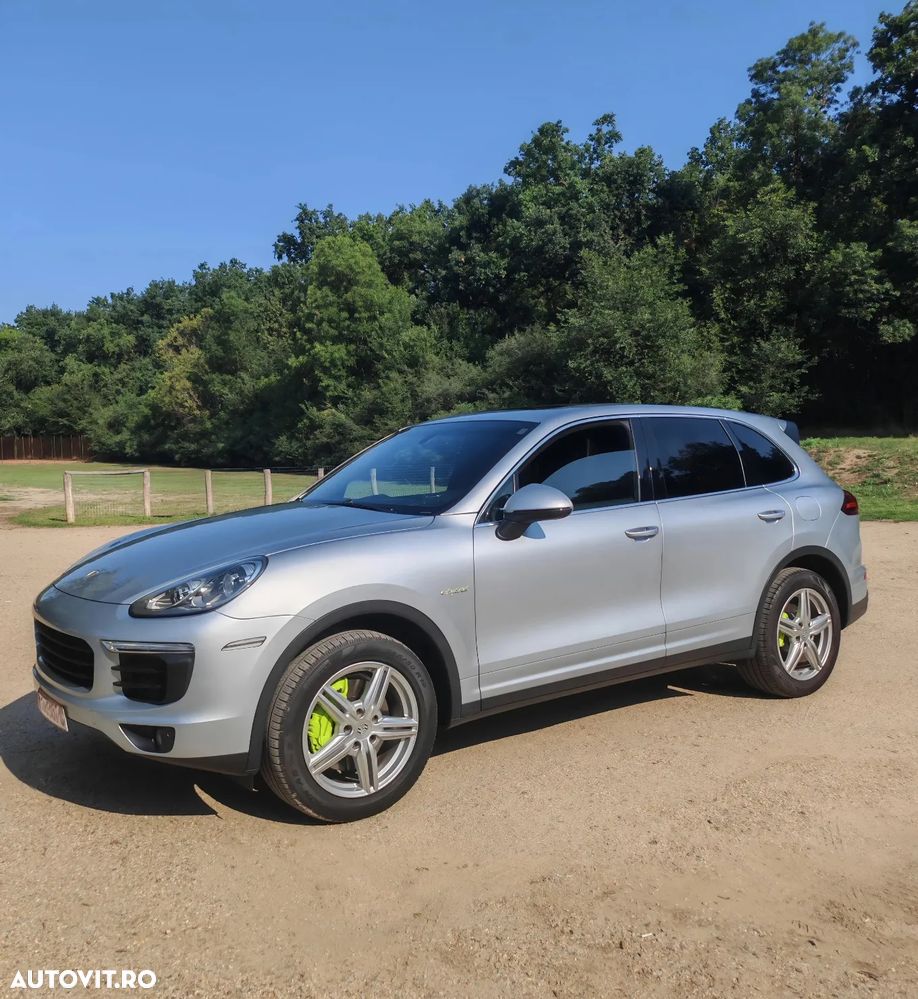 Porsche Cayenne - 14