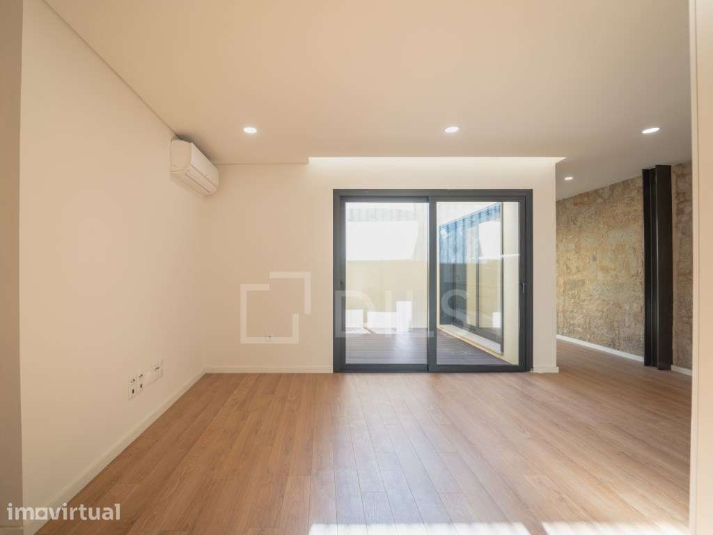 Apartamento T1+1 com jardim na Baixa do Porto - Grande imagem: 4/31