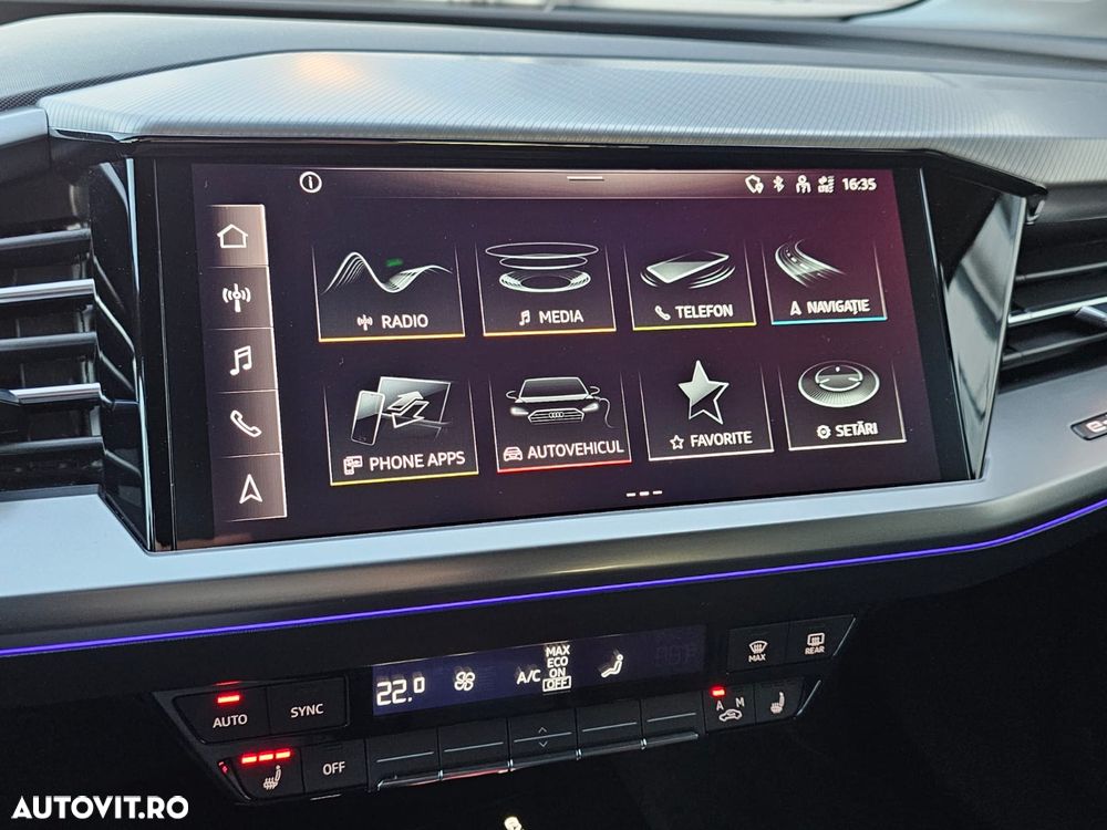 Audi Q4 e-tron SUV - 25