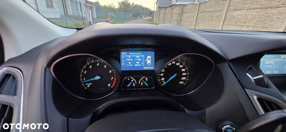 Ford Focus 1.6 EcoBoost Titanium - 21