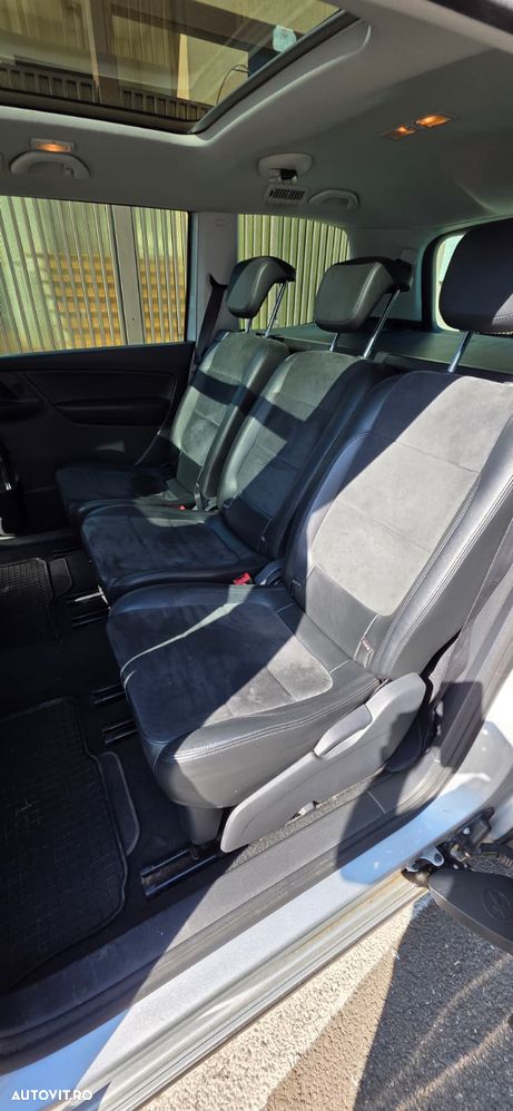 Volkswagen Sharan 2.0 TDI 4MOTION BlueMotion Technology Highline - 20