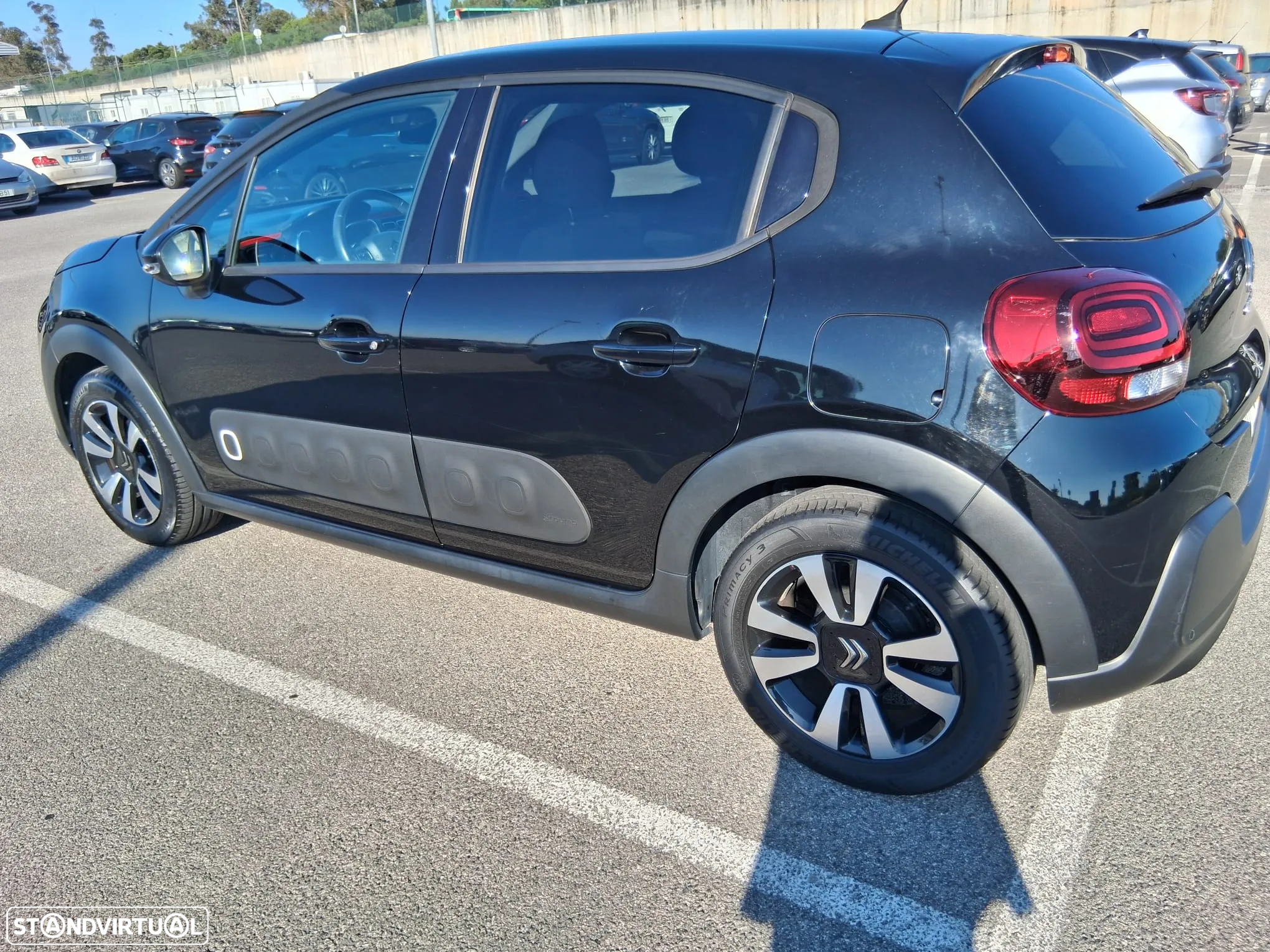 Citroën C3 1.2 PureTech Shine - 11
