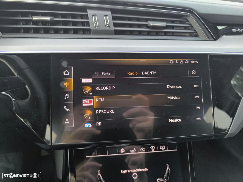 Audi e-tron 55 quattro S line - 50