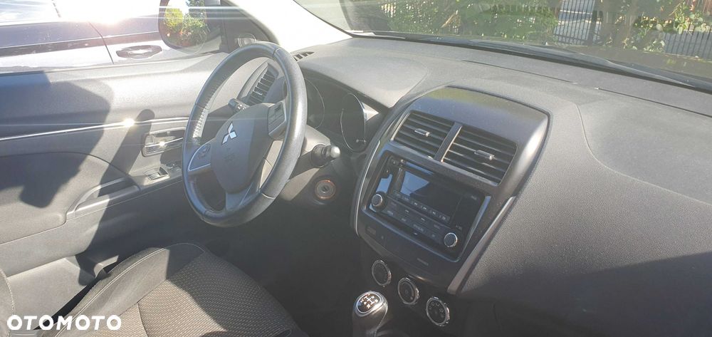 Mitsubishi ASX - 4