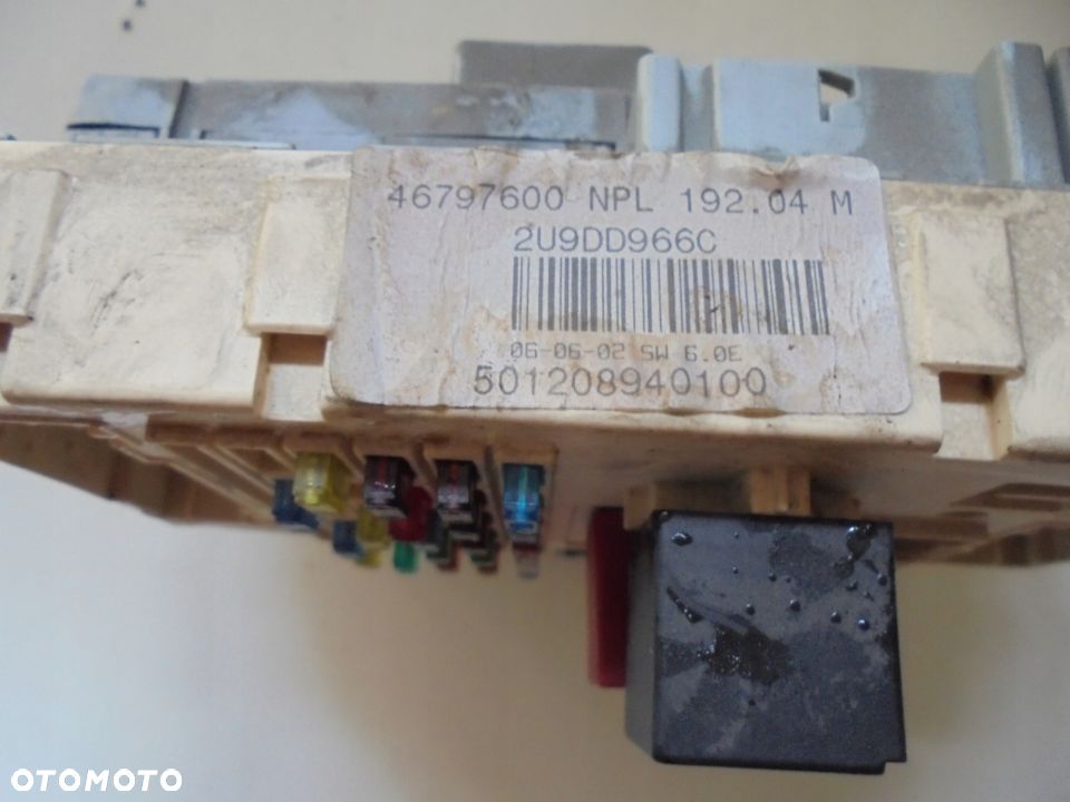 SKRZYNKA BSI STILO 1.2 16V 46797600 501208940100 - 4