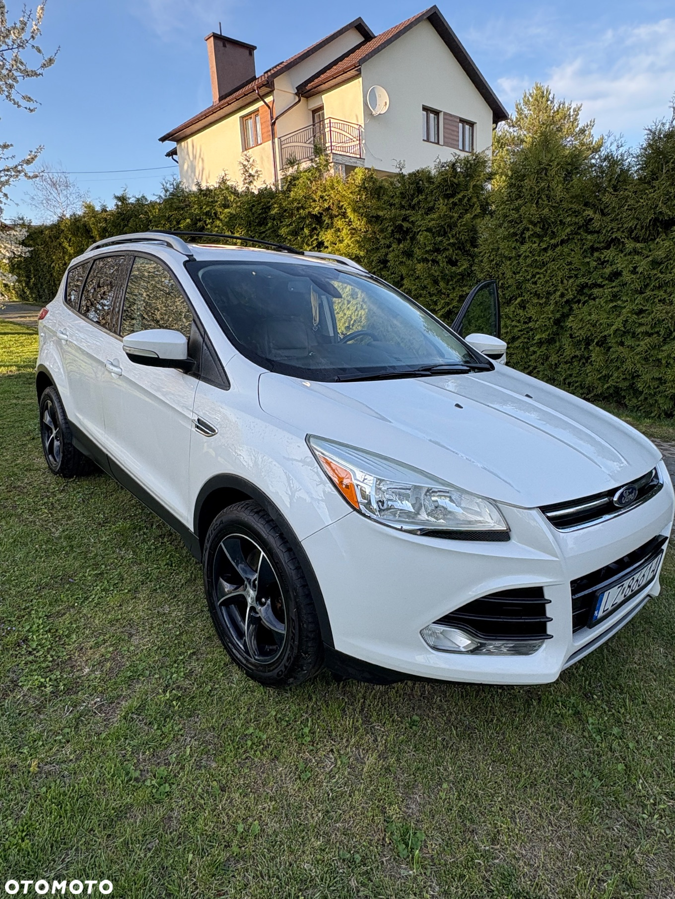 Ford Escape 2.0 EcoBoost AWD Titanium - 9
