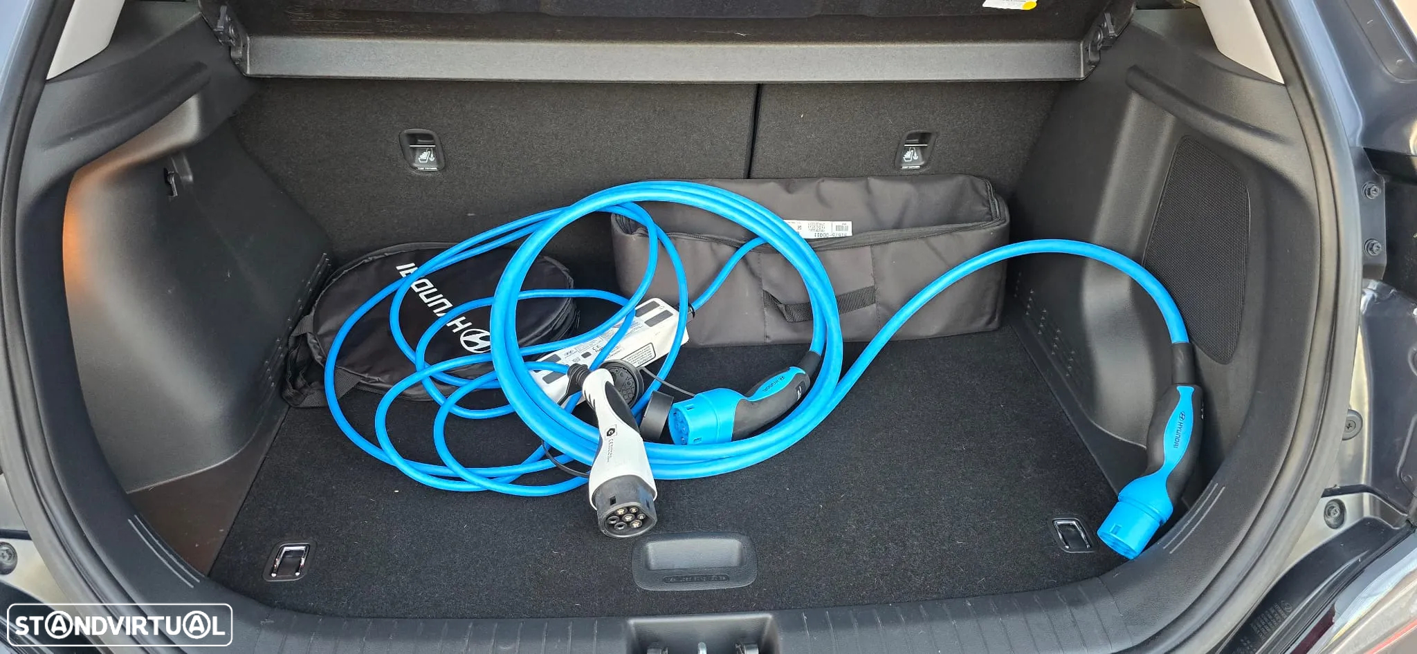 Hyundai Kauai EV 64 kWh Vanguard+TMS - 15