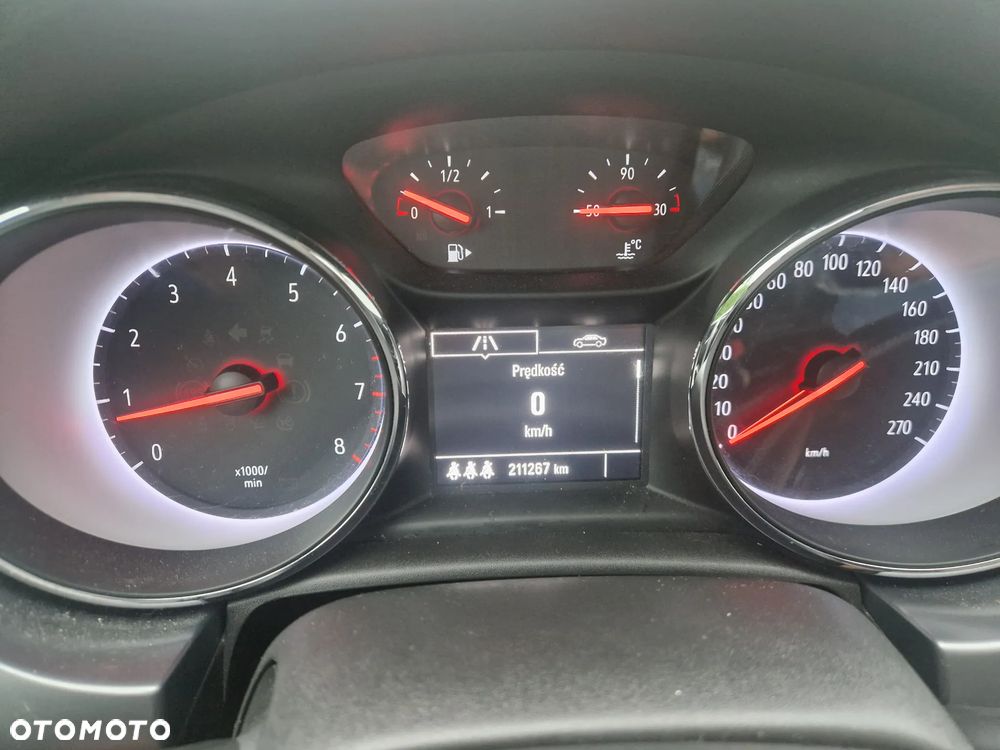 Opel Astra 1.4 T Enjoy - 9