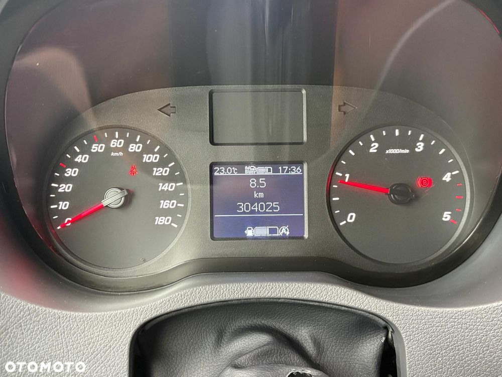 Mercedes-Benz Sprinter 317, 2.0 170KM, L4H2, Zadbany - 19
