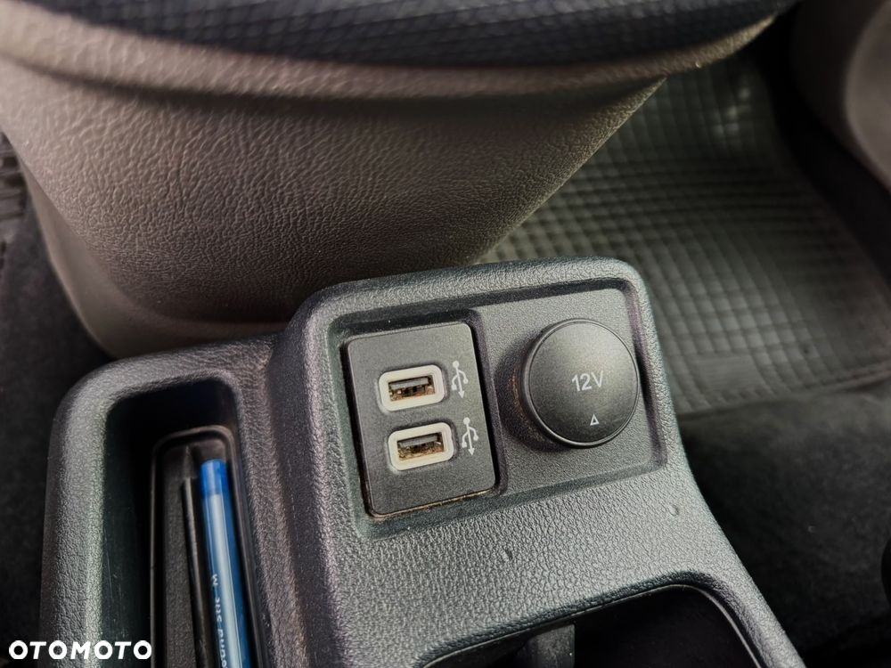 Ford Tourneo Connect 1.5 EcoBlue Active - 9