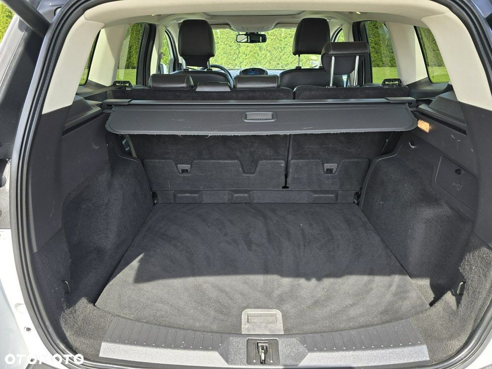Ford Kuga - 22