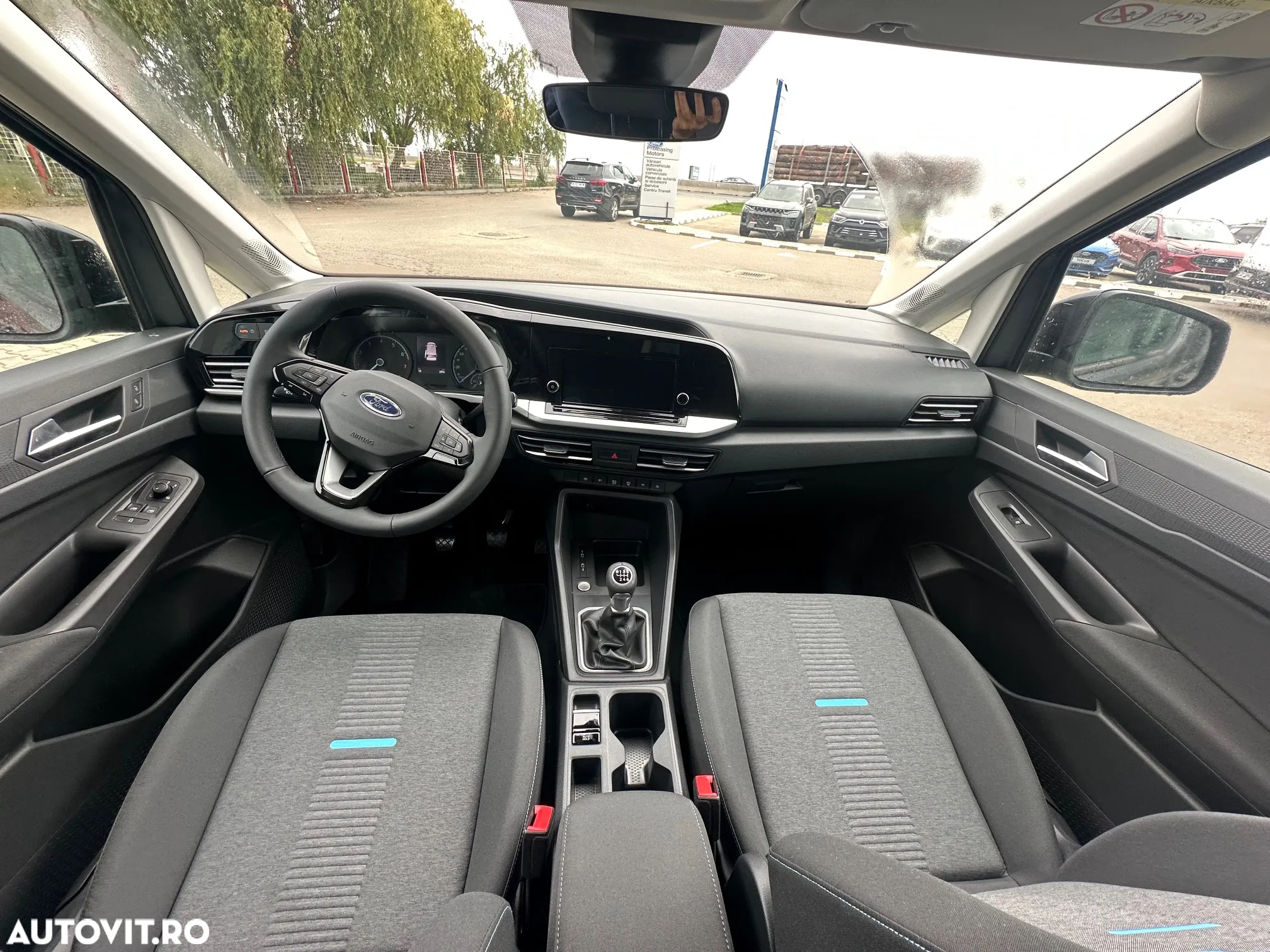 Ford Tourneo Connect 1.5L EcoBoost SWB Active - 6