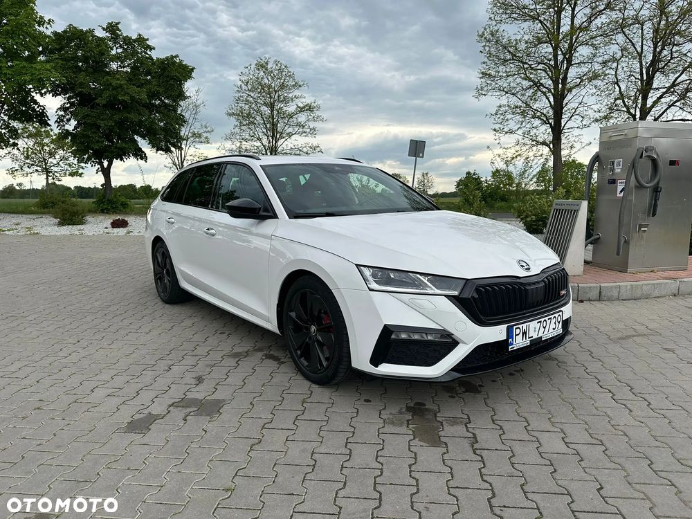 Skoda Octavia 2.0 TSI RS Plus - 1