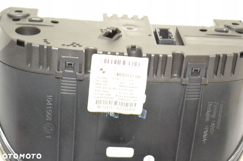 BMW E81 E82 116I 2.0i LICZNIK ZEGARY EUROPA MANUAL 4032032 - 7