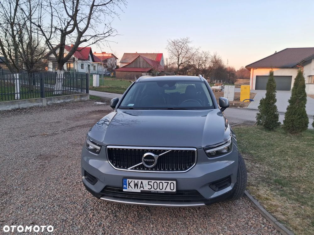 Volvo XC 40 D4 AWD Momentum Pro - 2