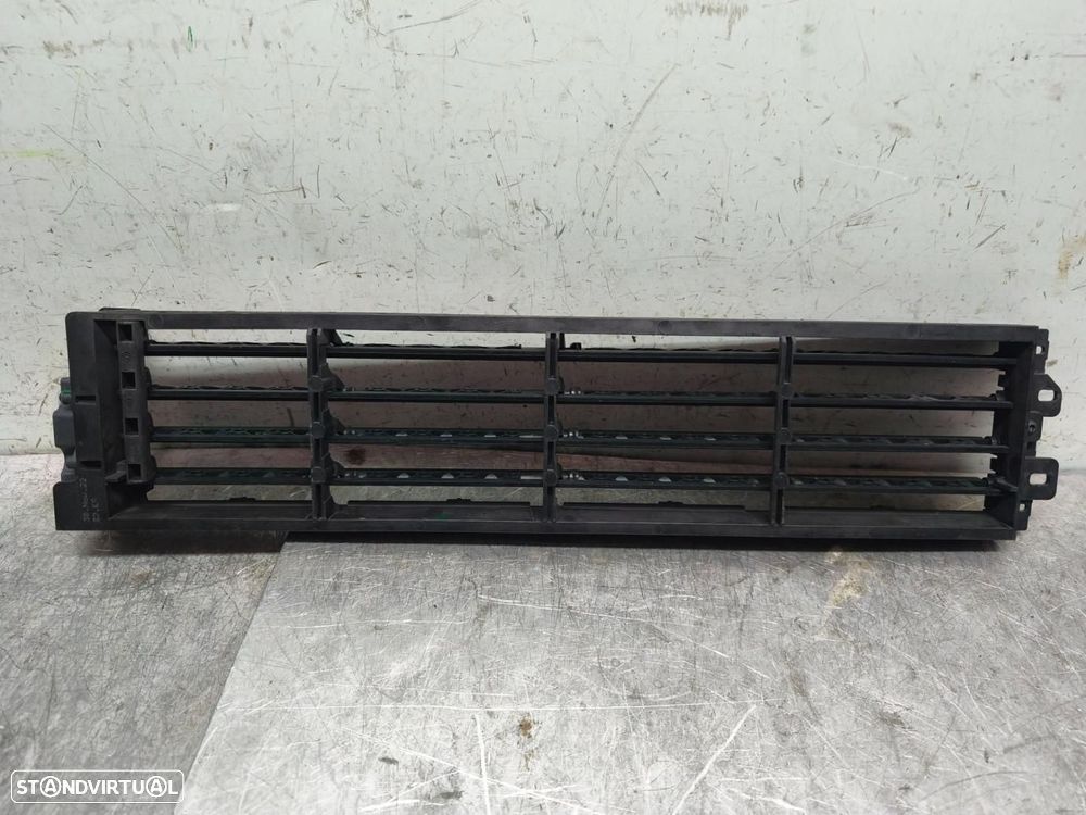 GRELHA AREJADORA RENAULT MEGANE IV SPORT TOURER - 4