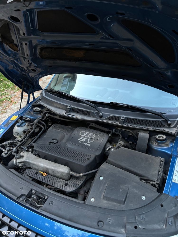 Audi TT Coupé 1.8T - 23