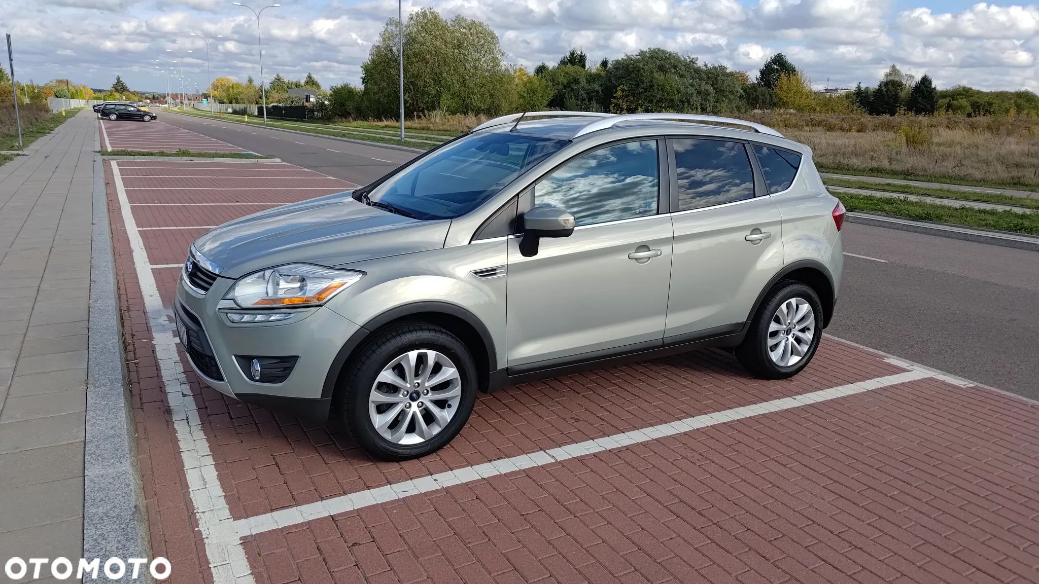 Ford Kuga 2.0 TDCi Titanium FWD - 1