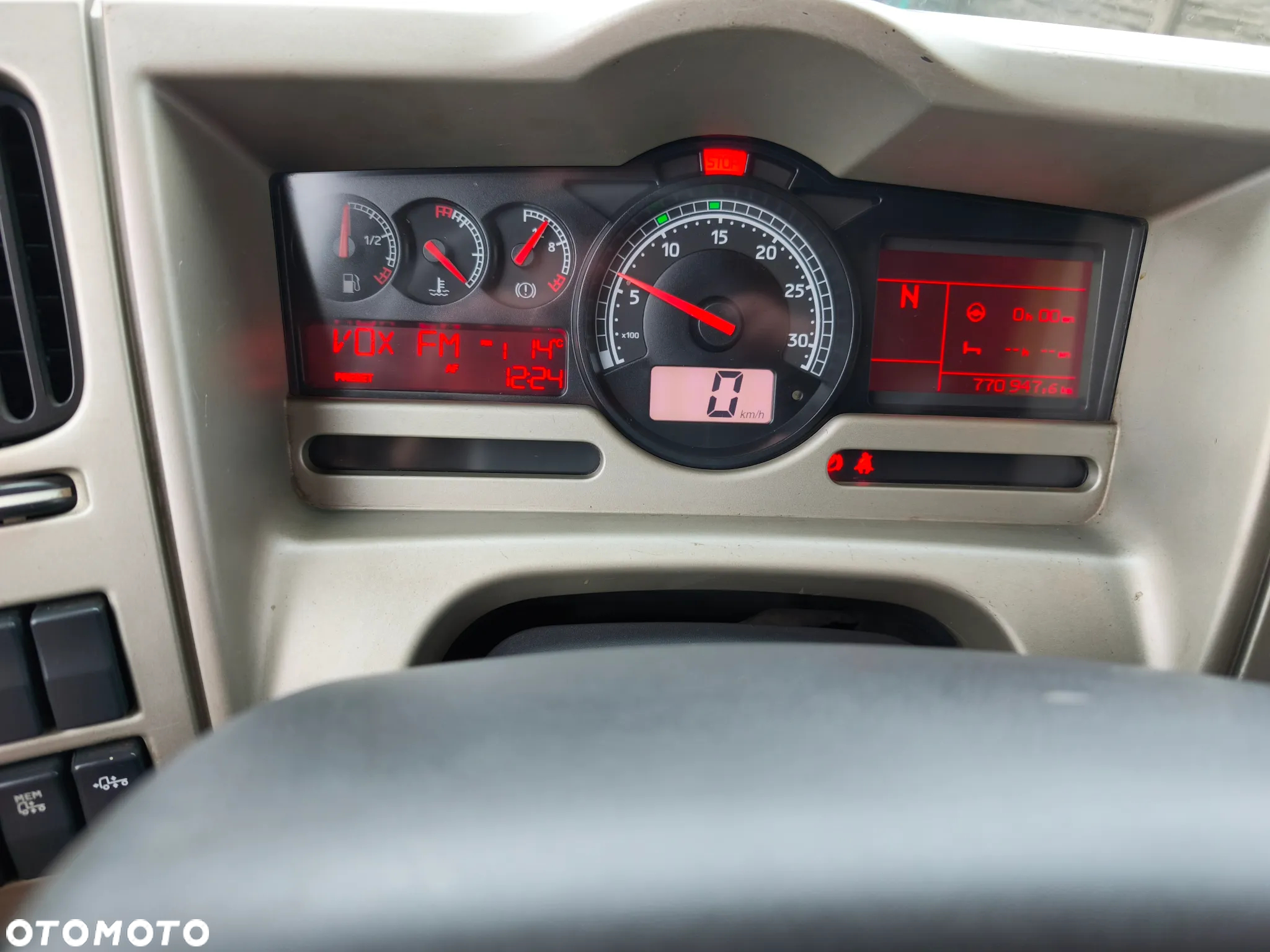 Renault Premium DXI460 - 6
