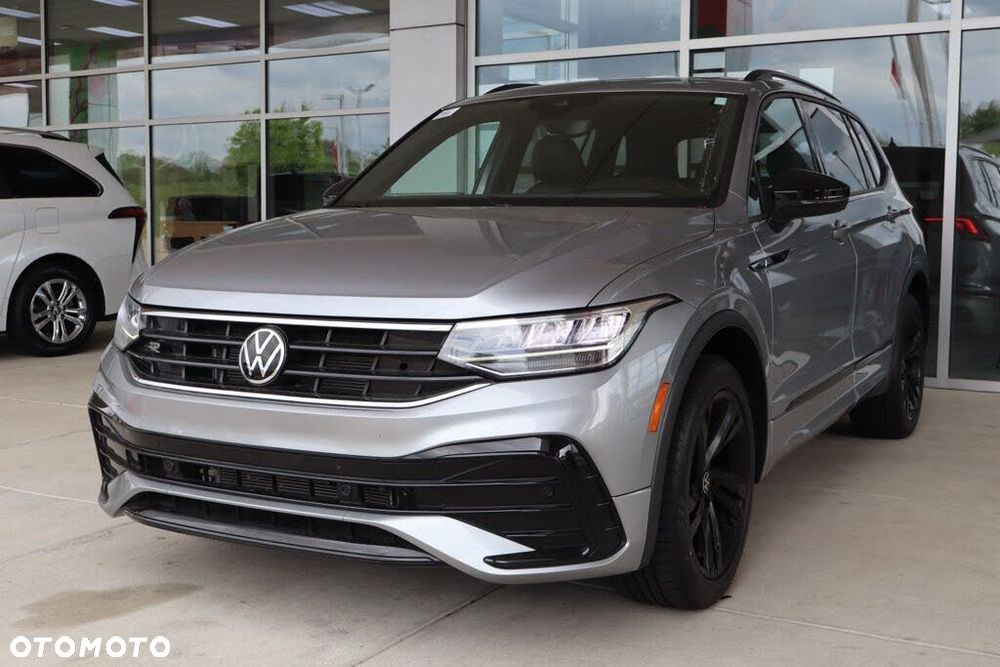 Volkswagen Tiguan - 2