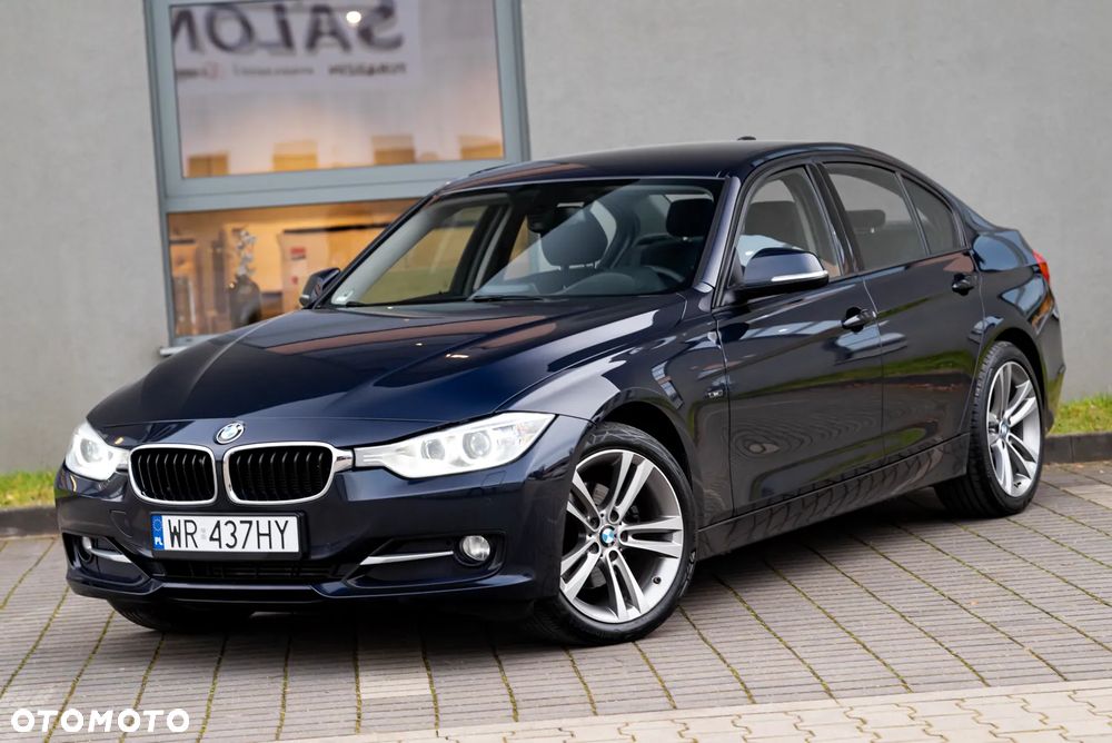 BMW Seria 3 320d DPF Edition Sport - 14