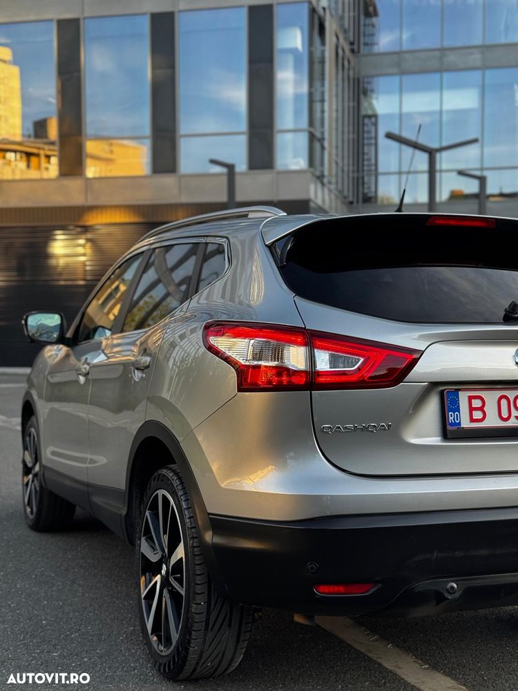Nissan Qashqai 1.5 DCI TEKNA - 25