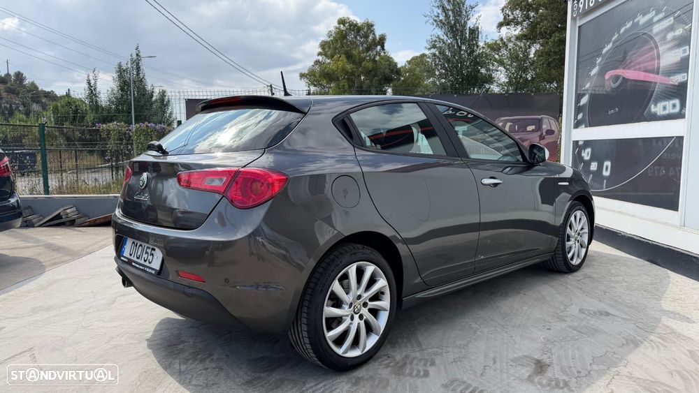 Alfa Romeo Giulietta 1.6 JTDM Progression - 4