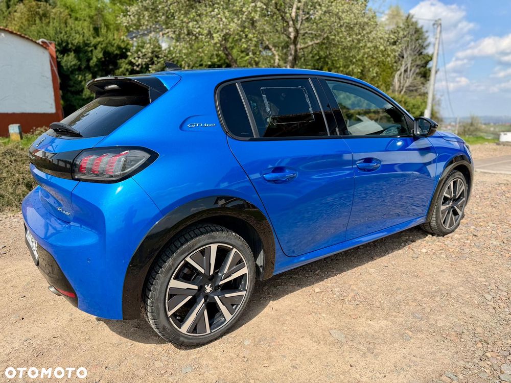 Peugeot 208 - 3