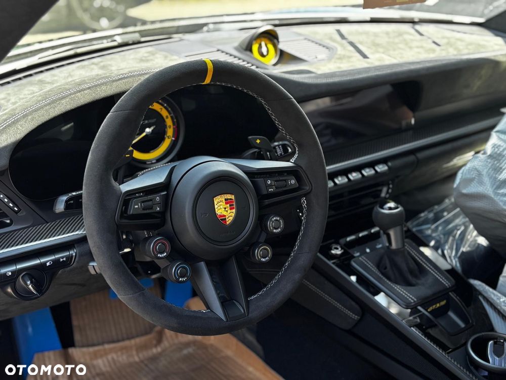 Porsche 911 GT3 RS - 6