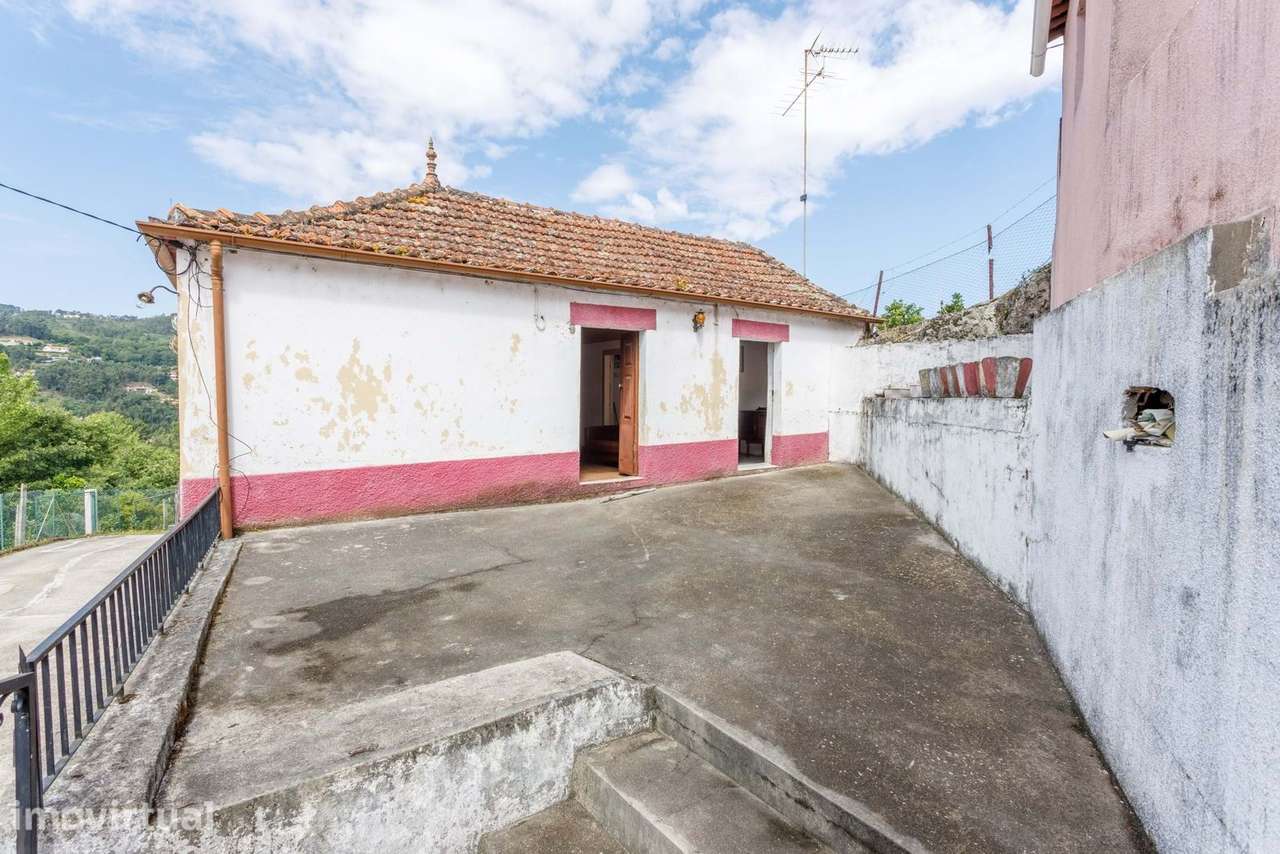 Moradia T2 Venda em Soalhães,Marco de Canaveses - Grande imagem: 2/10
