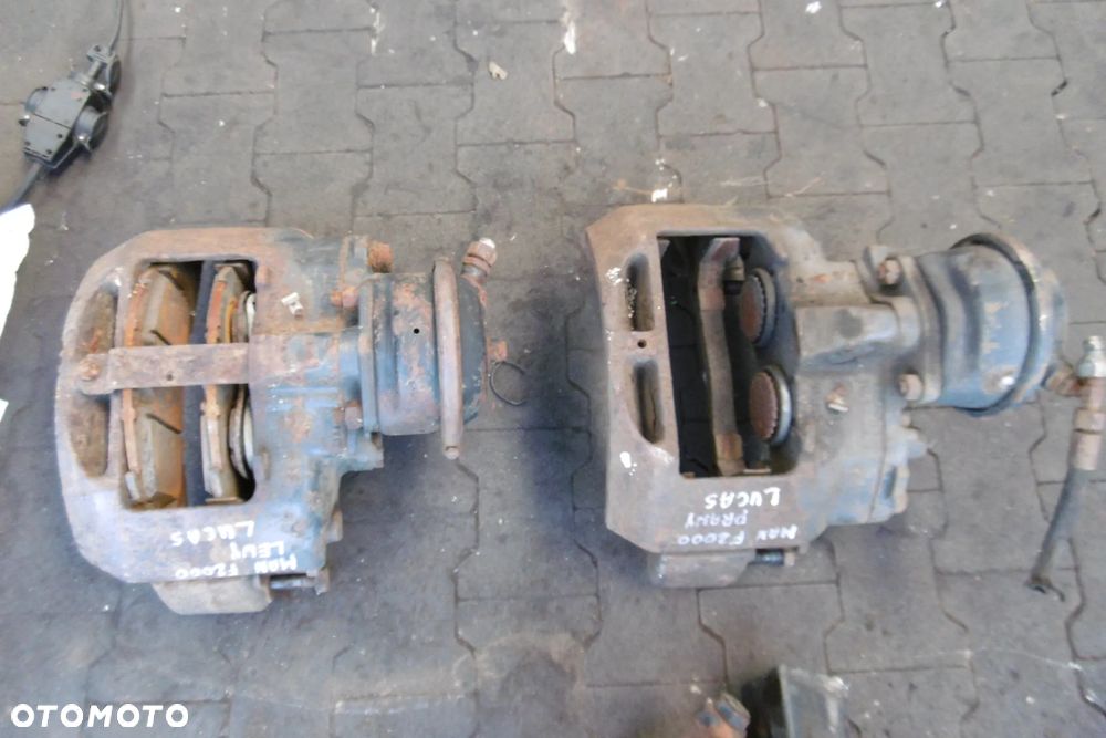 Zacisk hamulcowy przód Man F2000 - 1