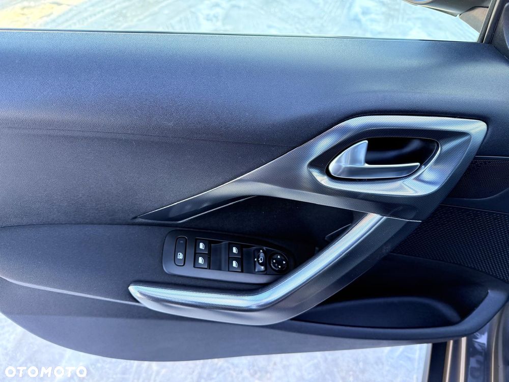 Peugeot 2008 PureTech 110 GPF Stop&Start EAT6 Active - 17