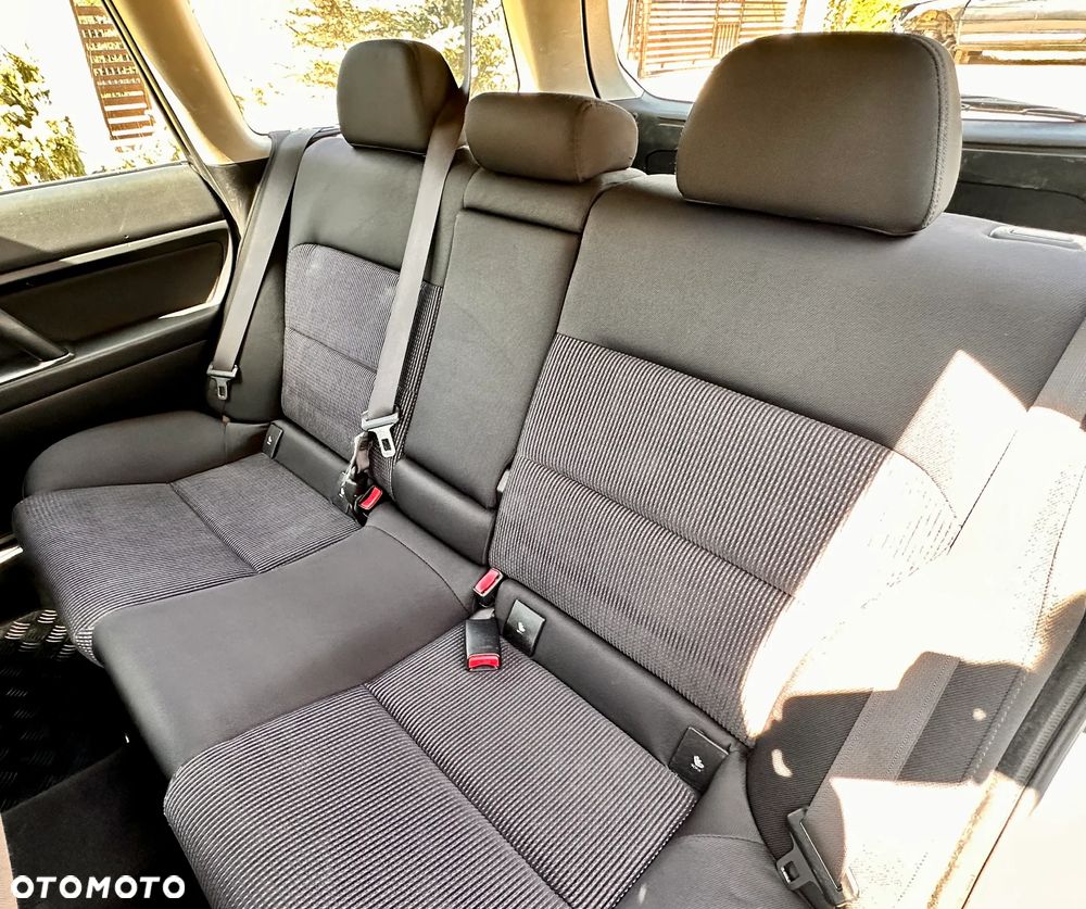 Subaru Outback - 15