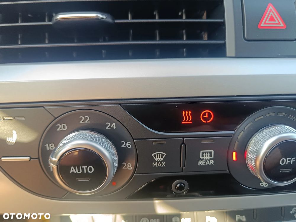 Audi A4 Avant 2.0 TDI S tronic quattro - 26