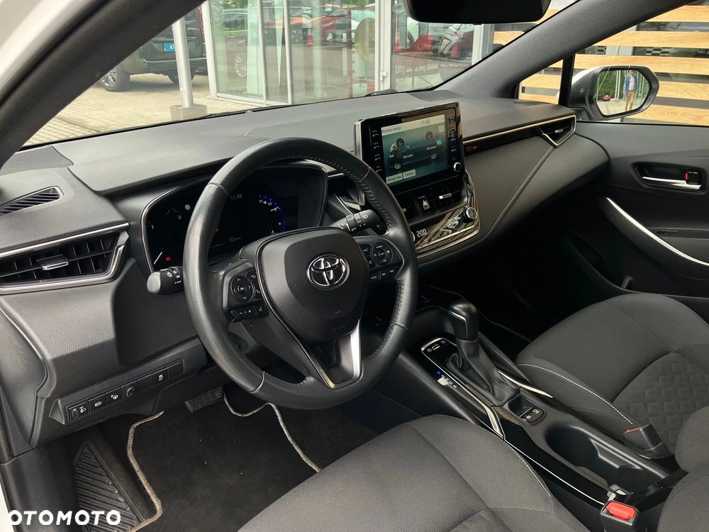 Toyota Corolla 1.8 Hybrid Comfort - 33