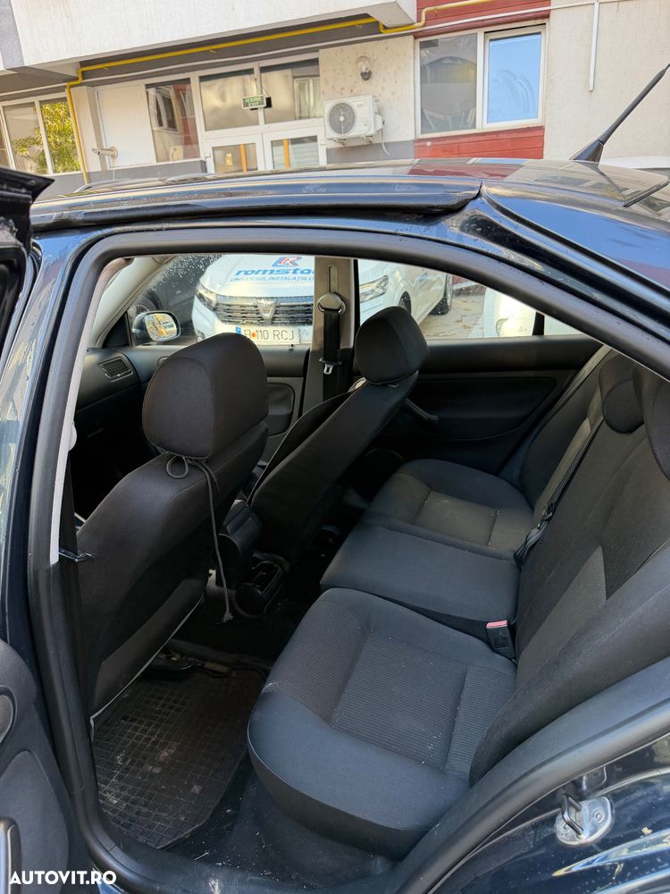 Volkswagen Bora 1.9 TDI Basis - 12