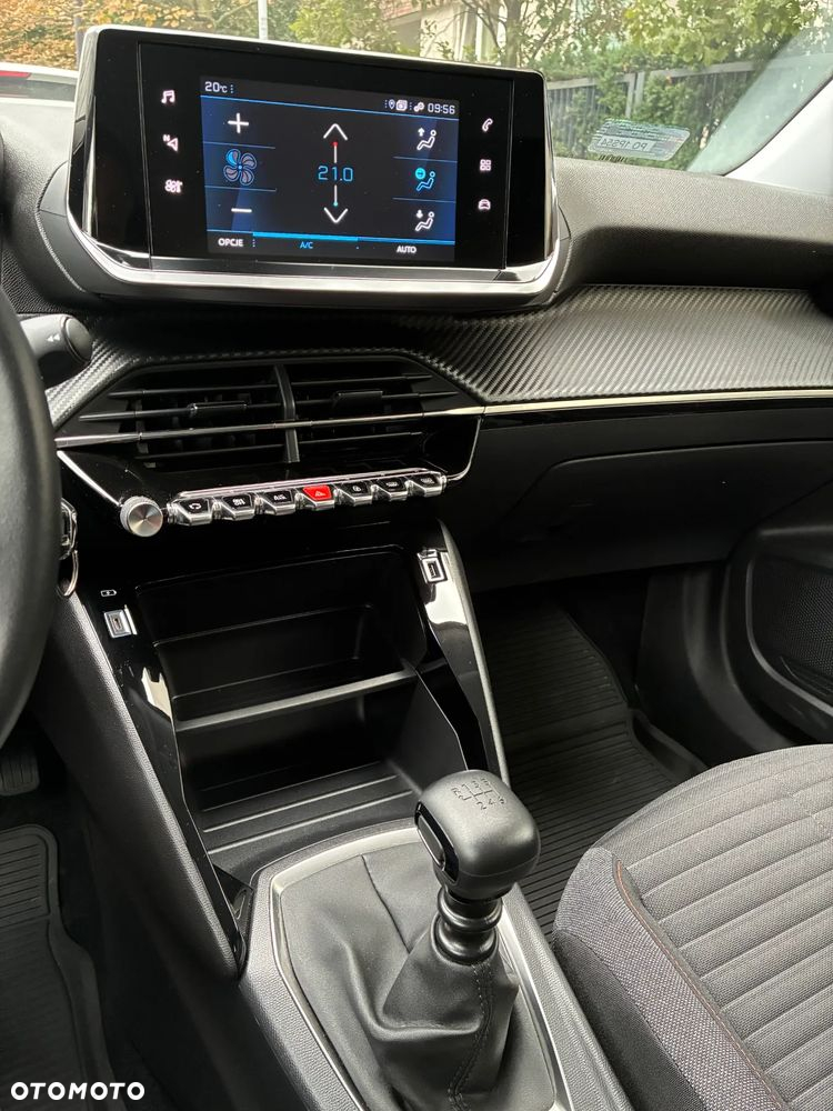 Peugeot 2008 1.2 PureTech Active Pack S&S - 12