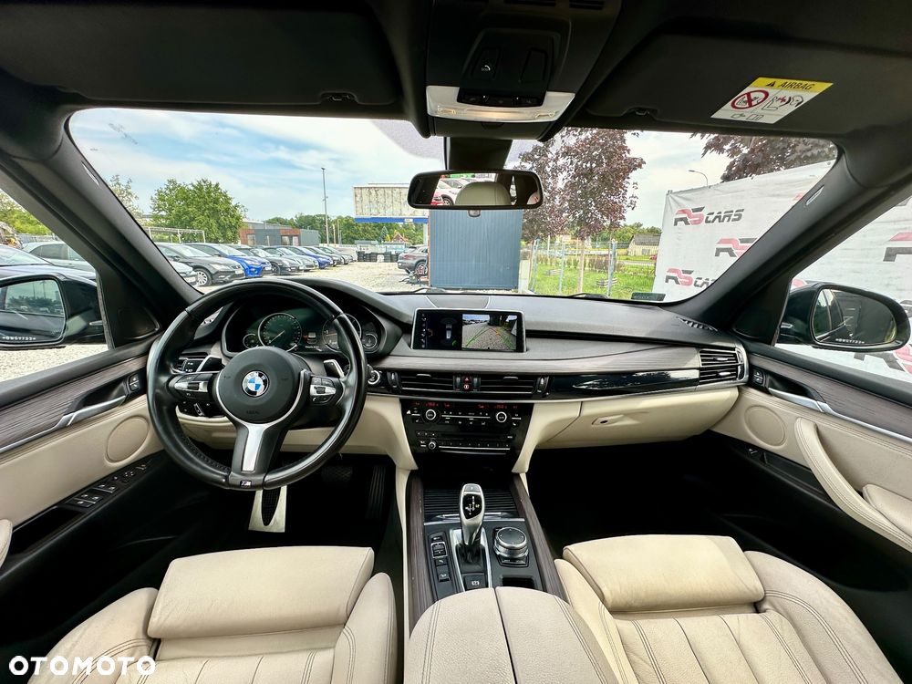 BMW X5 xDrive30d - 33