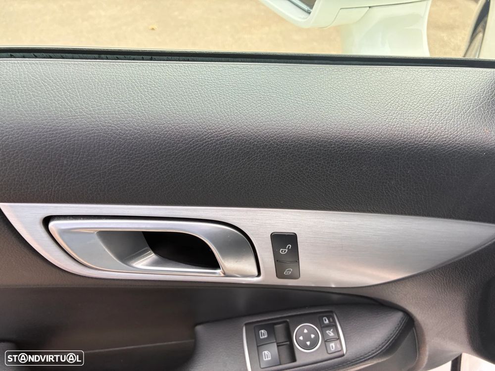 Mercedes-Benz SLK 200 Standard - 8