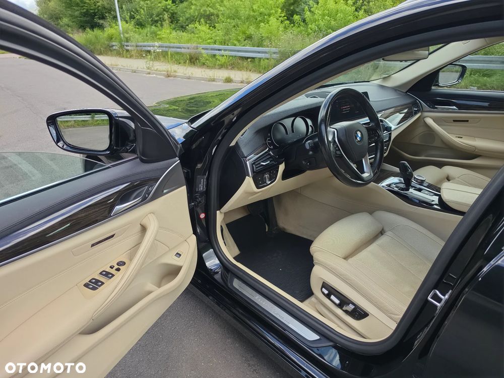 BMW Seria 5 520d Luxury Line - 17