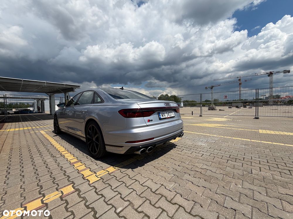 Audi S8 TFSI quattro tiptronic - 2