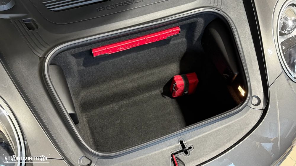 Porsche 911 (991) Carrera PDK - 35