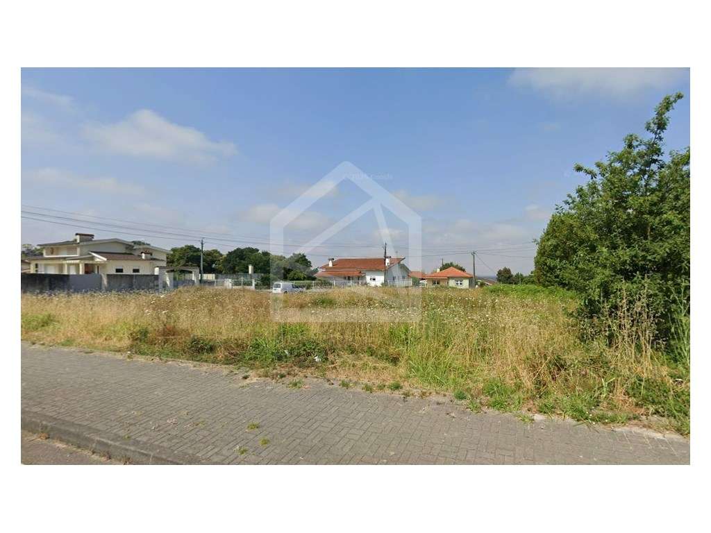 Terreno em Oliveira de Azeméis - Grande imagem: 2/6