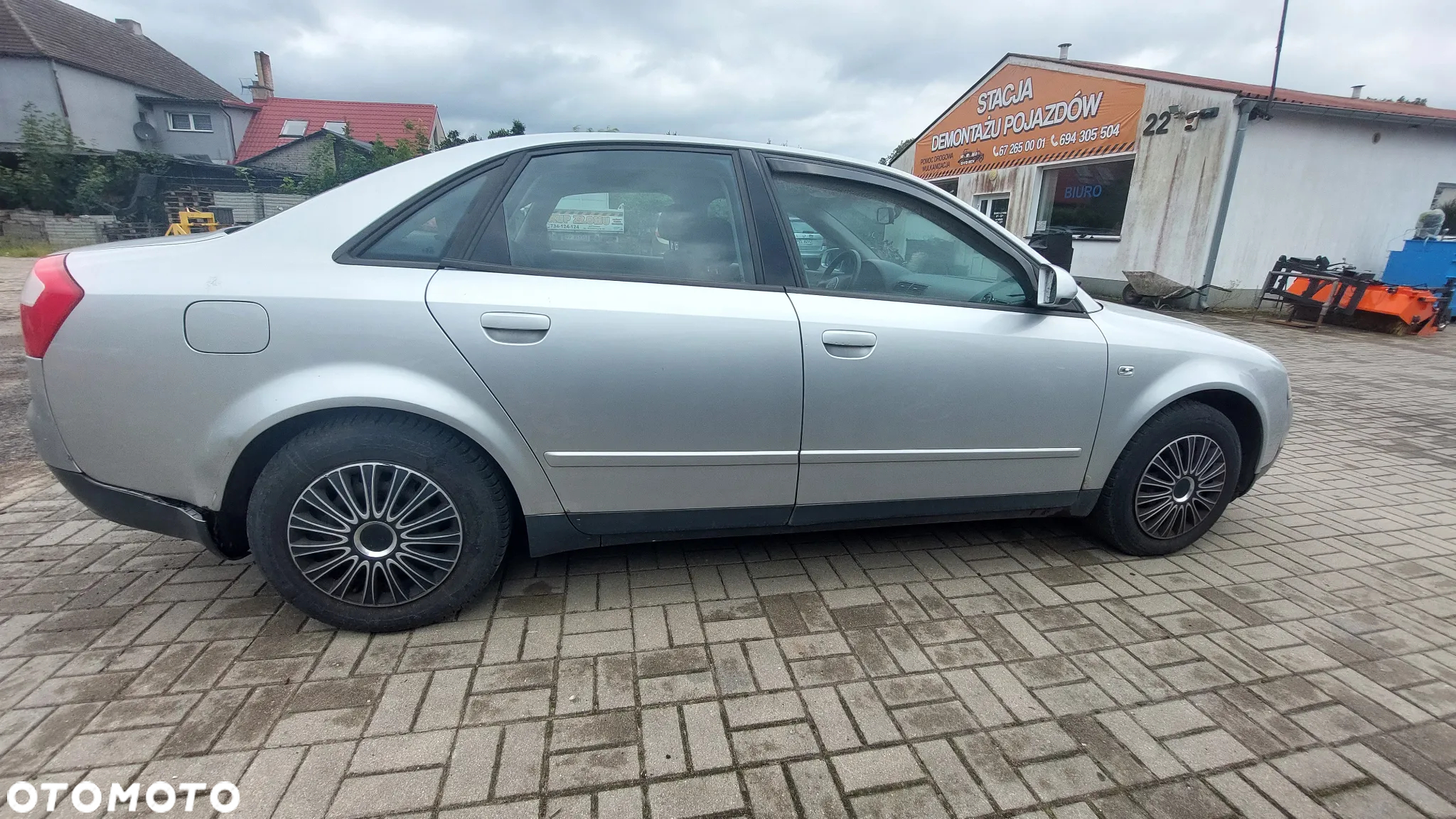 Audi A4 B6 na części 2001 r. 1,6 b drzwi szyby fotele podsufitka silnik skrzynia lusterko maska klapa - 8