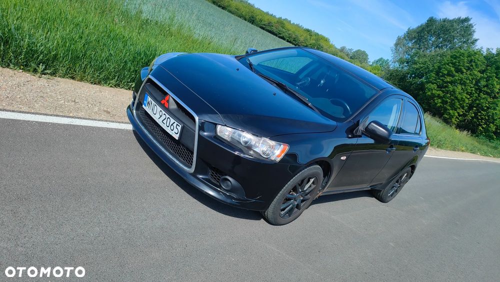 Mitsubishi Lancer 1.8 Inform - 2