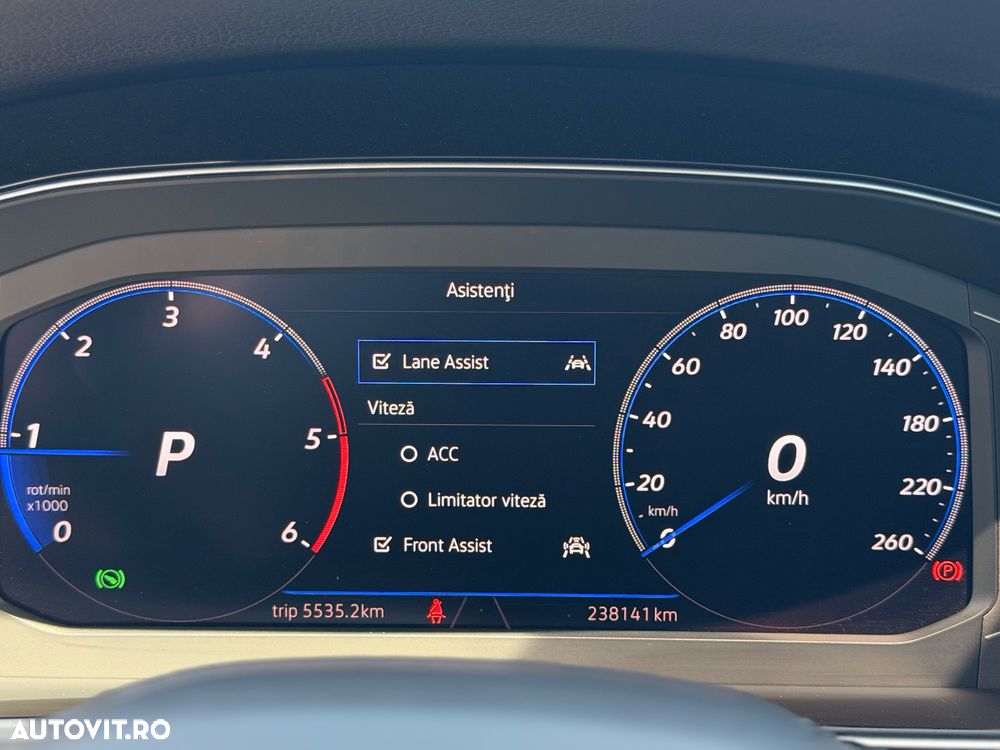 Volkswagen Passat 2.0 TDI DSG 4Motion Highline - 19