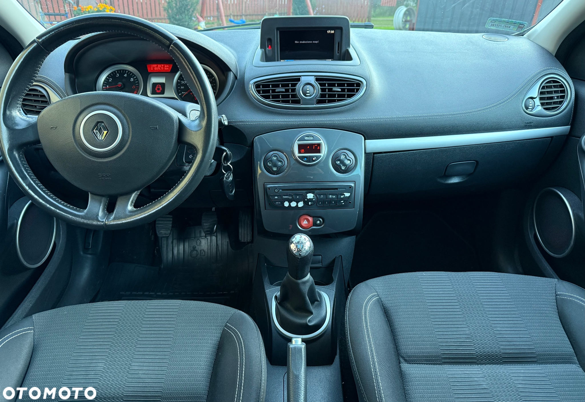 Renault Clio 1.2 16V Dwudziestka Euro5 - 16