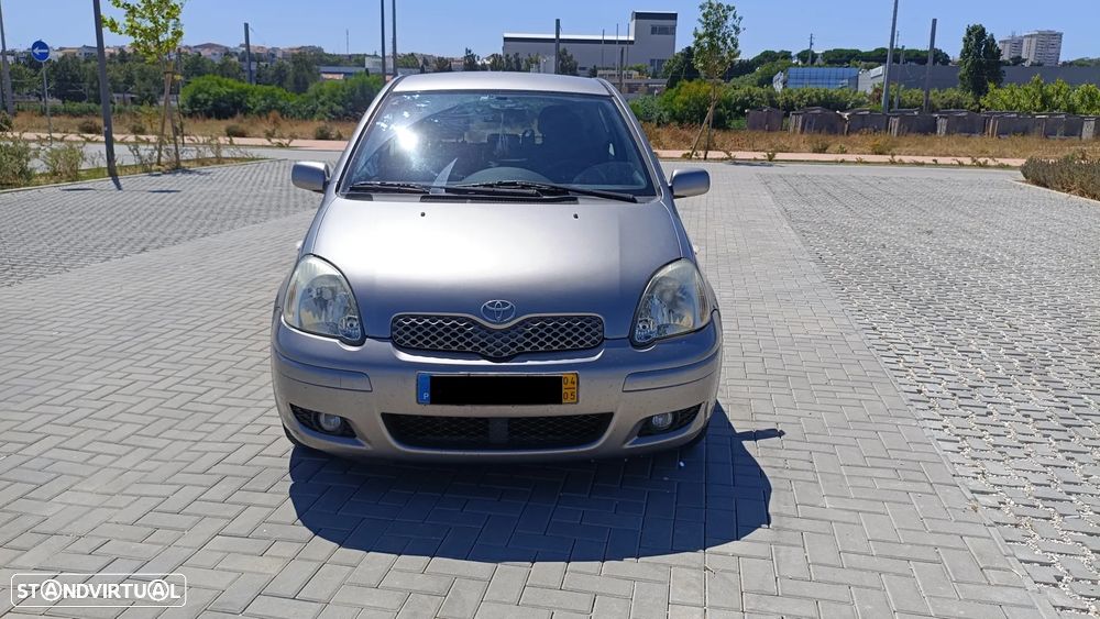 Toyota Yaris 1.0 Terra DA+ABS+CD+AC - 2