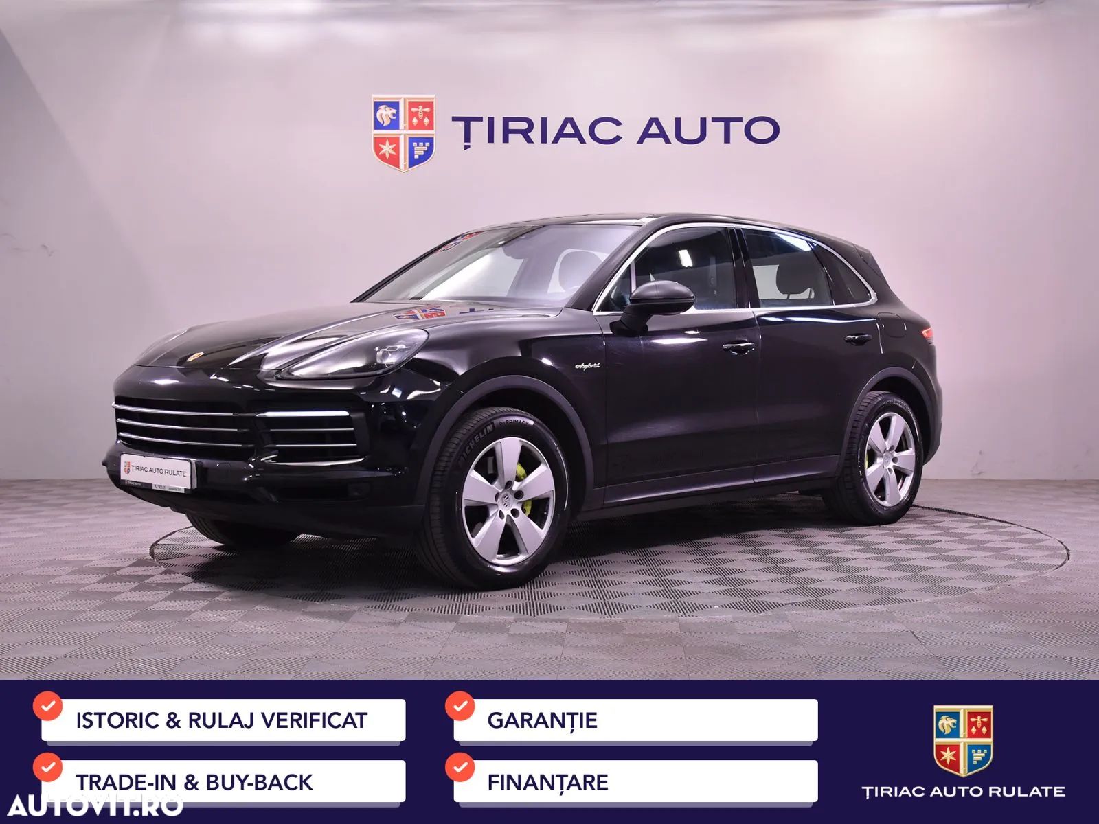 Porsche Cayenne - 1